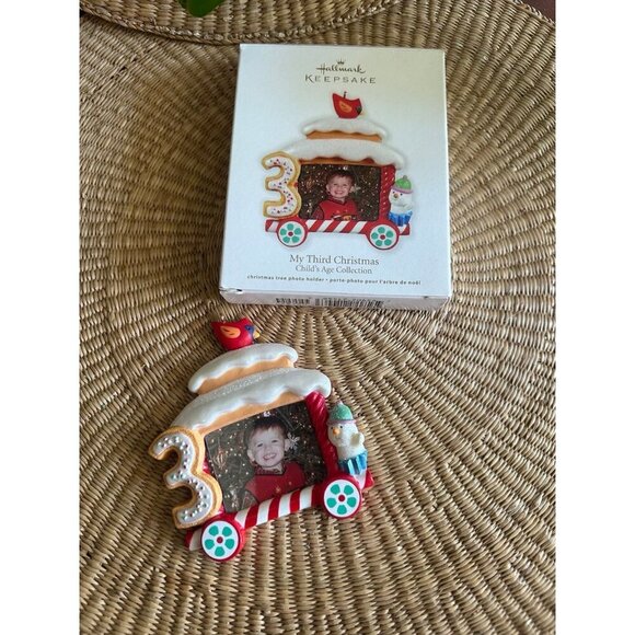 Hallmark 3 years old picture frame ornament - Picture 1 of 7